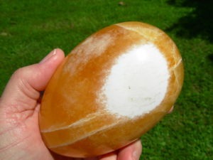 XL Amber Onyx Egg from Utah