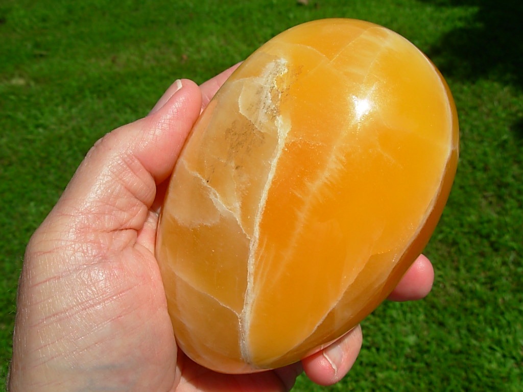 XL Amber Onyx Egg from Utah