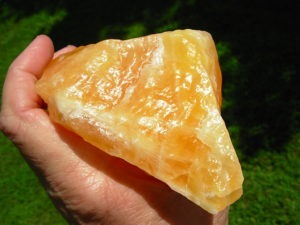 Amber Onyx Rough Specimen from Utah