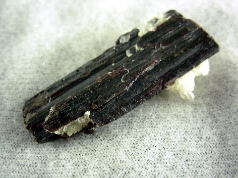 Heubnerite with Quartz from Peru