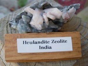 Heulandite on Quartz from Ahmednagar, India