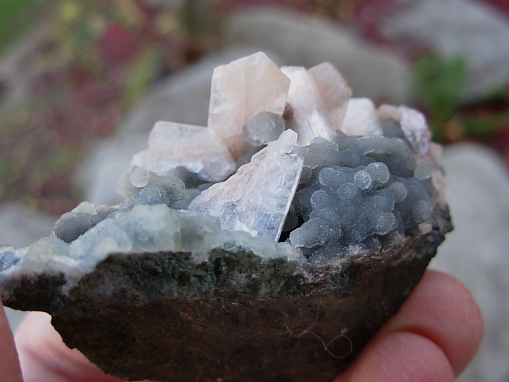 Heulandite on Quartz from Ahmednagar, India
