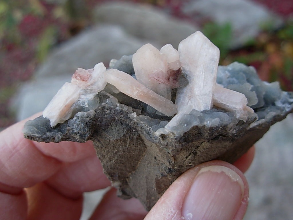 Heulandite on Quartz from Ahmednagar, India