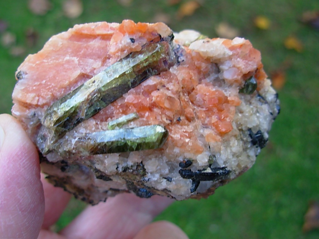 Personal Collection XLS Apatite on Calcite with Augite from Yates Mine, Canada