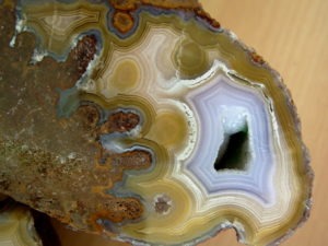 Pseudo Mexico Coyamito Agate Pair