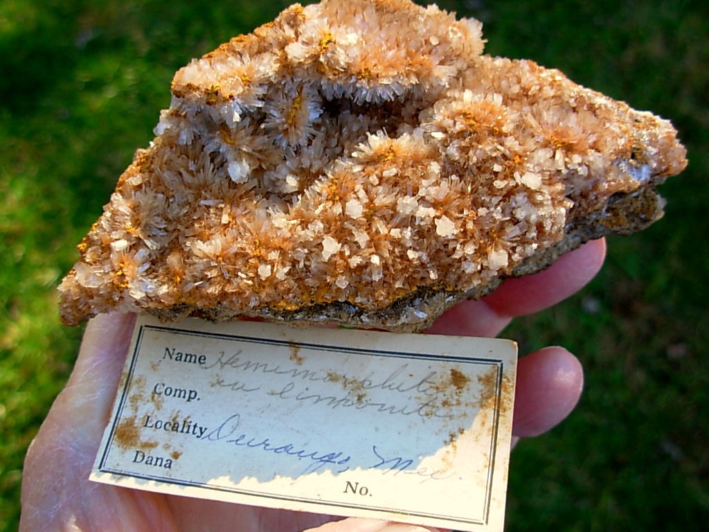 Superb Old Stock Hemimorphite on Limonite from Durango, Mexico
