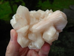 Peach Stilbite Sheafs from Jalgaon, India