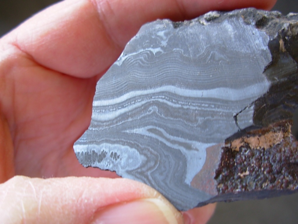 15 oz Lot of Silver Crown Psilomelane Rough