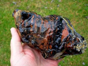 Mahogany Obsidian Rough