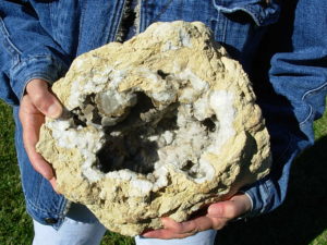 19 lb Lewis County Missouri Pokerchip Calcite XL Geode