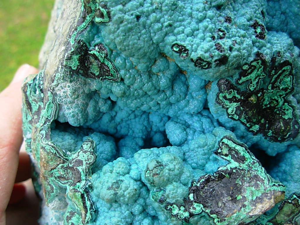 Large Rough Stock Specimens