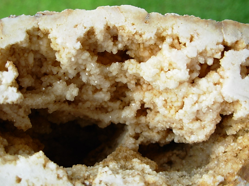 Kentucky Geode Cut Half