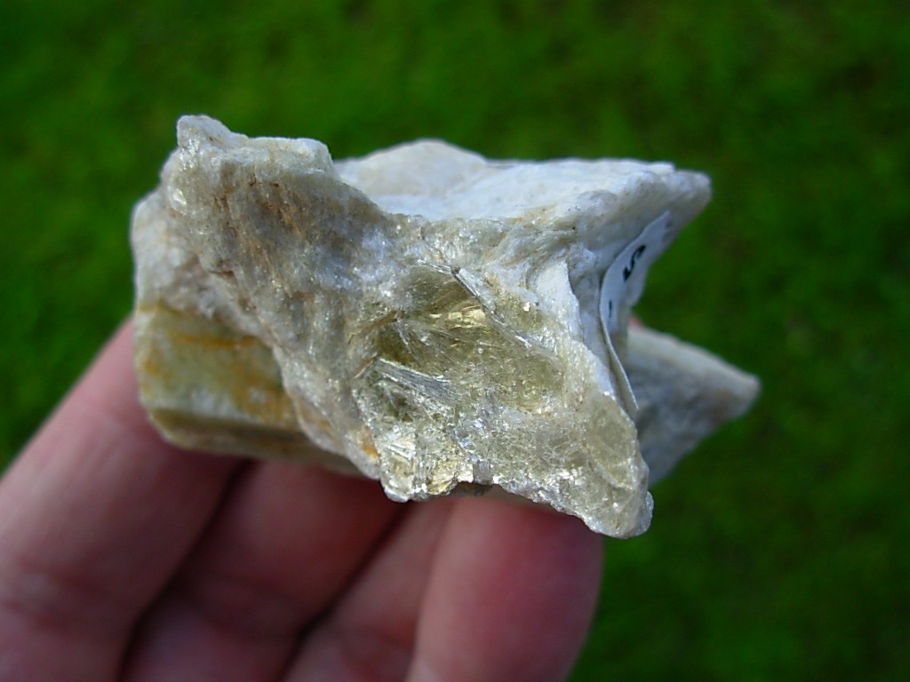 Beryl in Albite Quartz Muscovite Matrix Ray Mine