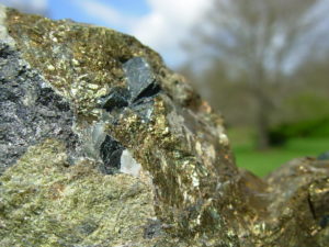 Large Rough Stock Specimens