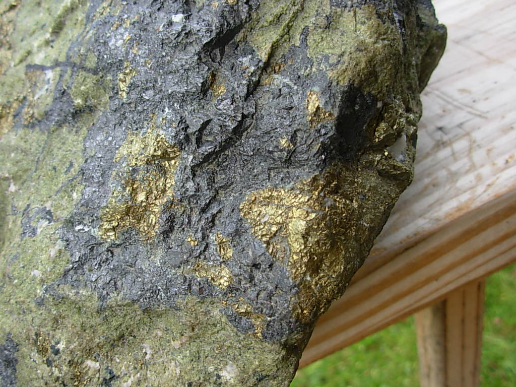 Large Rough Stock Specimens