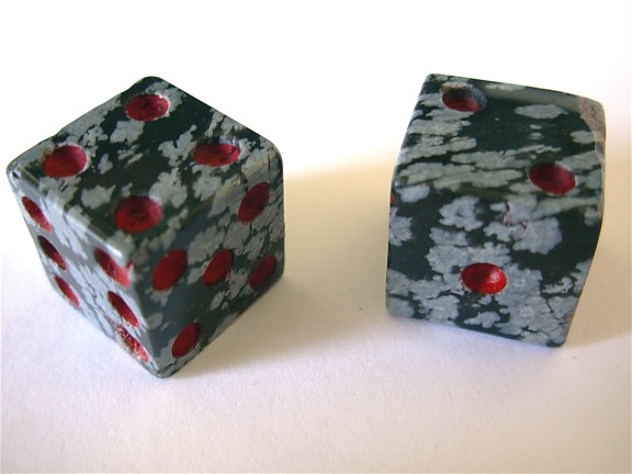 14mm Snowflake Obsidian Dice