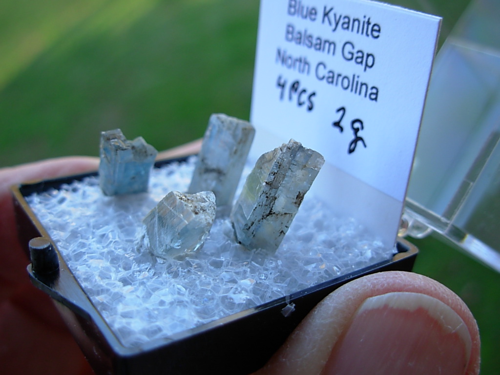 4 piece 2g Blue Kyanite Group from Balsam Gap