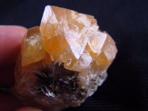 Rare Specimen of Euhedral Fluorescent Scheelite