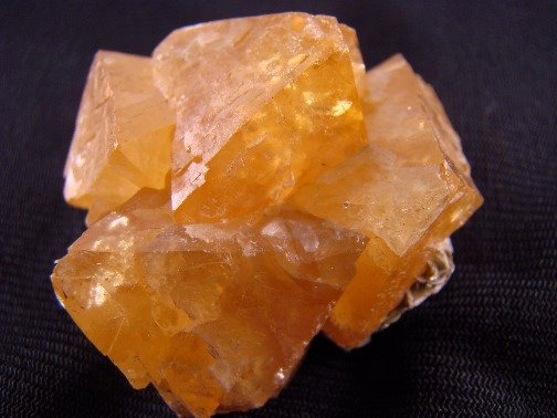 Rare Specimen of Euhedral Fluorescent Scheelite