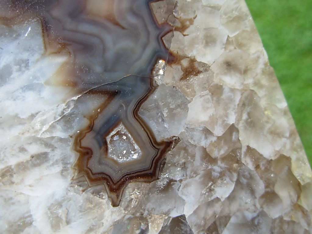 Agate 37 Bookend Set (6)