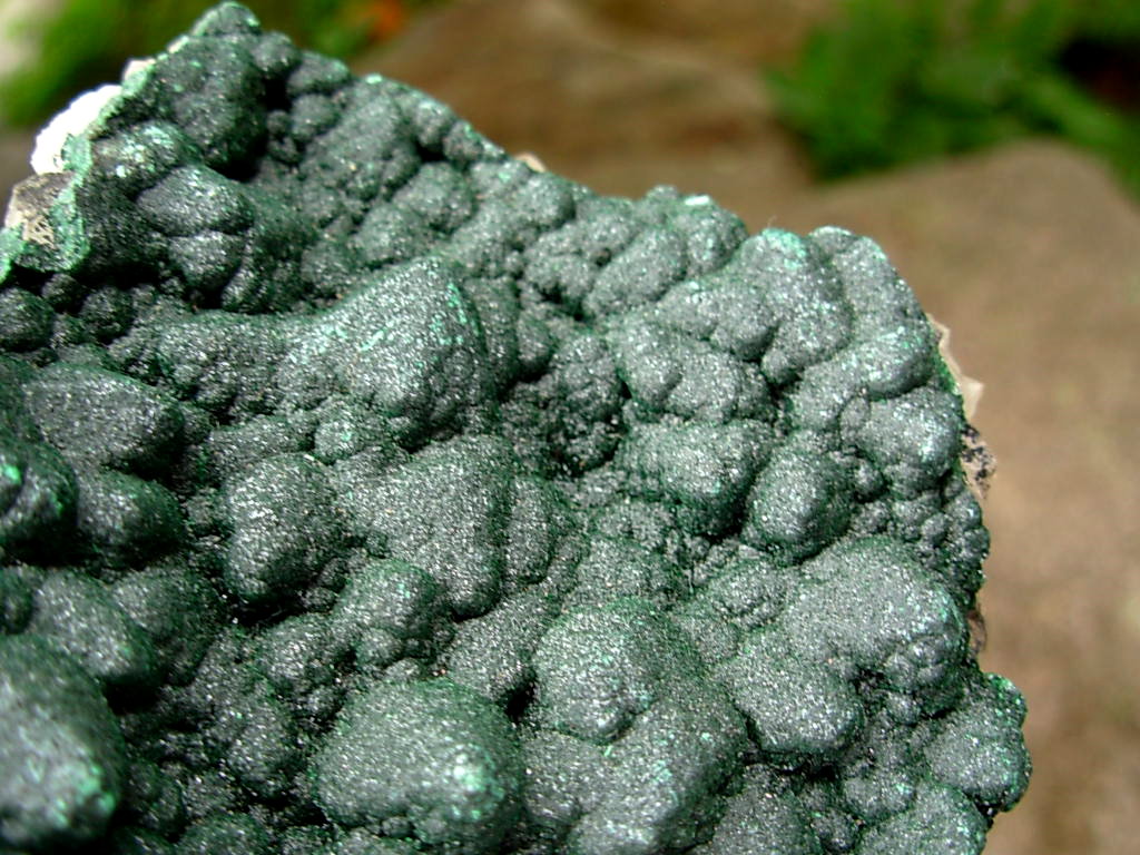 Malachite_on_Quartz_D_7_
