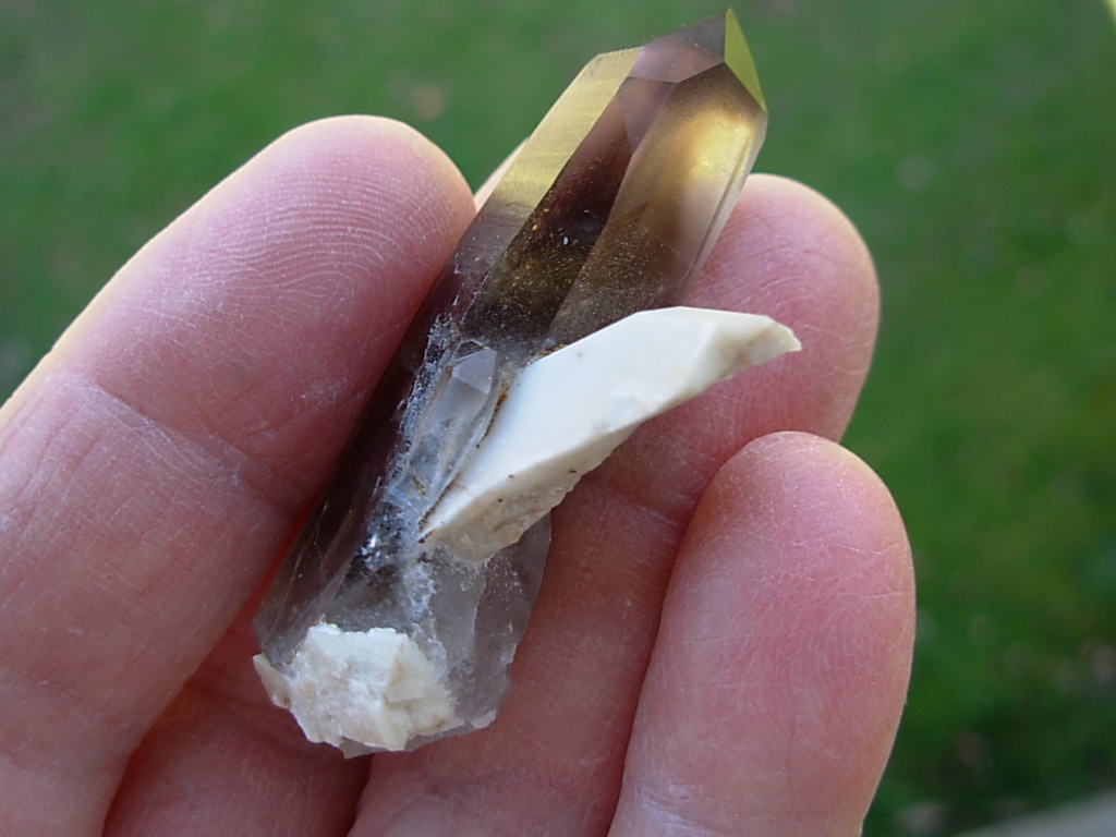 Smoky Quartz w Microcline (5)