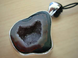 Charles Albert Tabasco Pendant (2016)