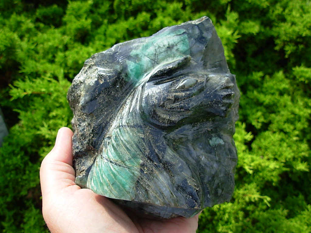 Carved_Emerald_065_Columbian_Art