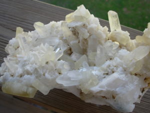 Calcite Dolomite and Quartz (23)
