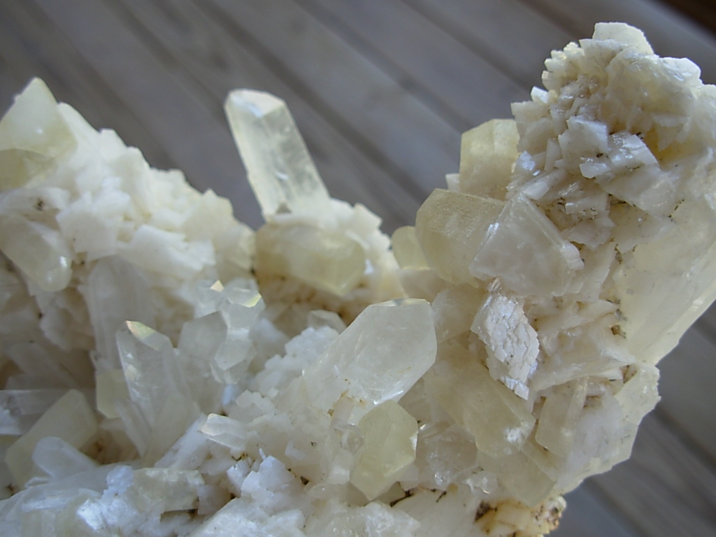 Calcite Dolomite and Quartz (5)
