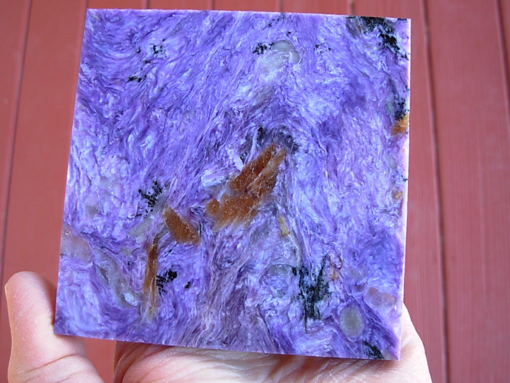 charoite 3 (10)