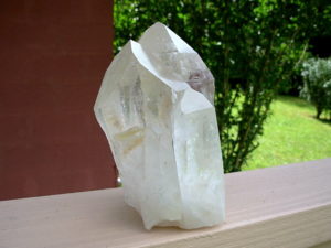 12a Quartz Crystal (3)