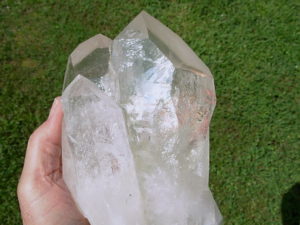 12a Quartz Crystal (6)