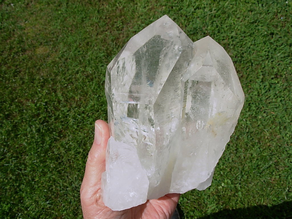 12a Quartz Crystal (7)