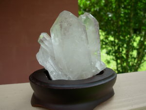 19a Quartz Crystal (2)