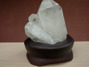 19a Quartz Crystal (4)