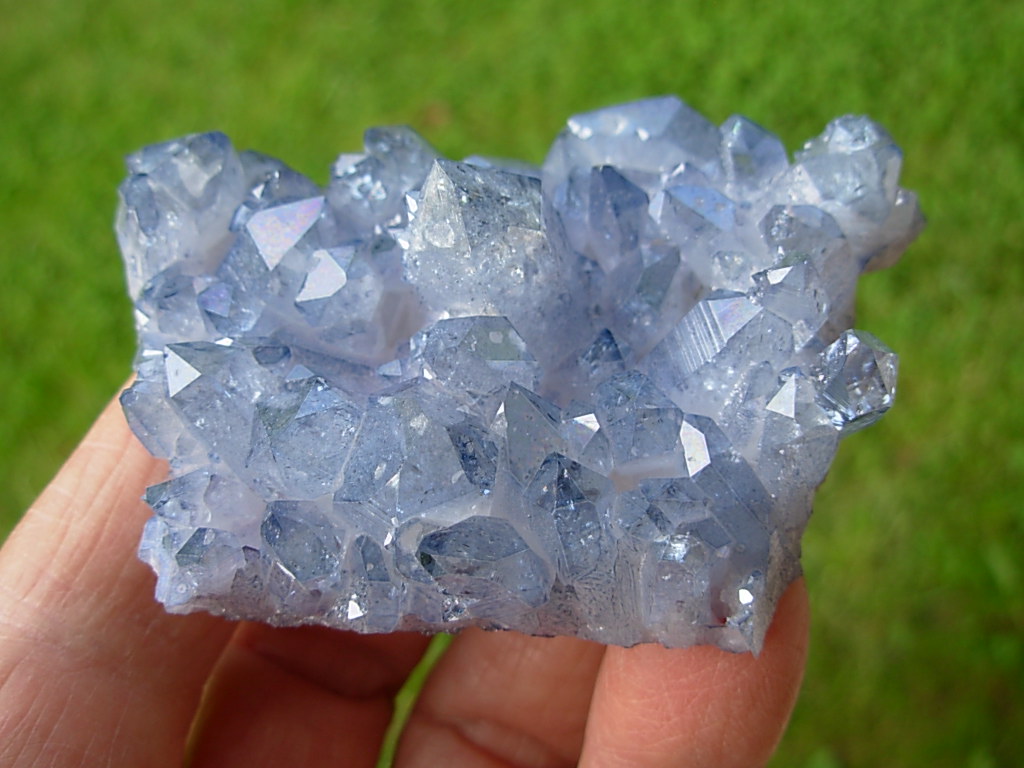 blue quartz rock