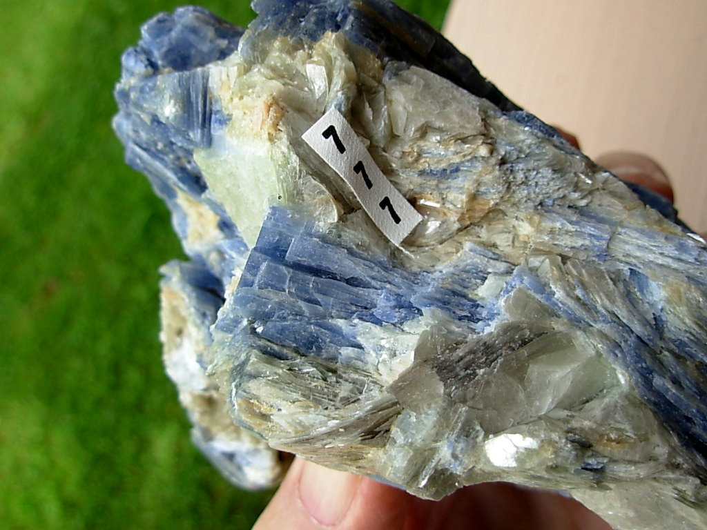 Kyanite 7 (5)