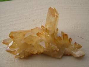 Tangerine Aura Quartz 10 (2)