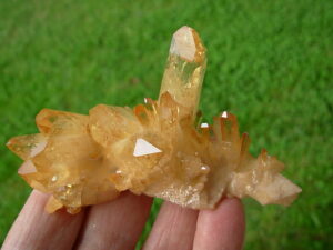 Tangerine Aura Quartz 10 (4)