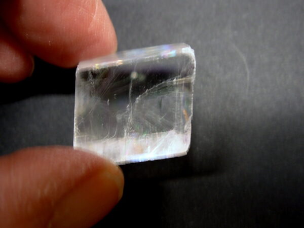 Optical Calcite Clear #15 Rough 11.5g - Image 3