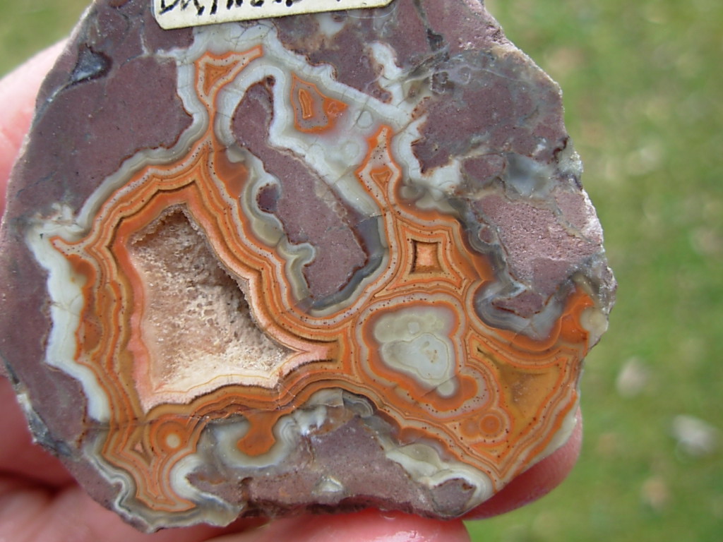 Dryhead Agate