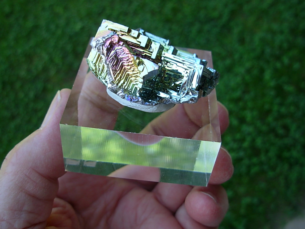 80g Bismuth Crystal (Made in Michigan) on Acrylic Base 16 - Image 4