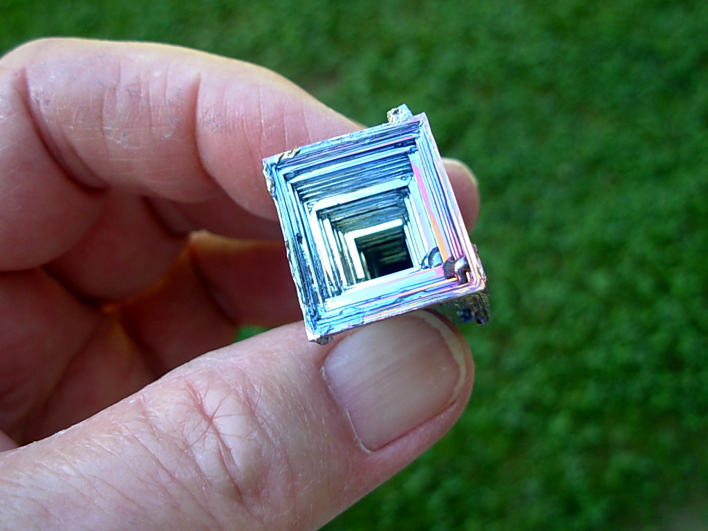 39g Bismuth Crystal (Made in Michigan) 21 - Image 3