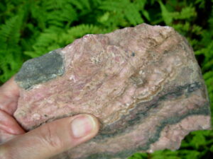 Rhodochrosite 1 (8)