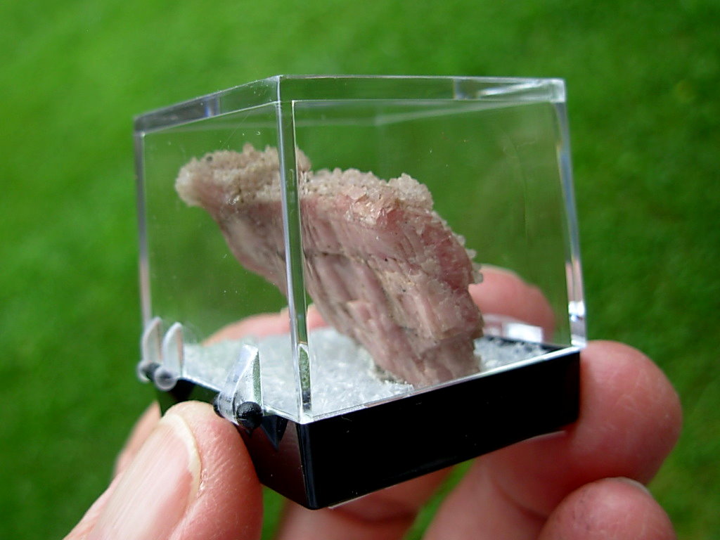 Rhodochrosite 4_05