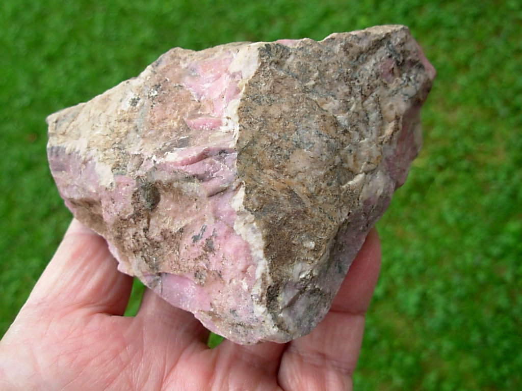 Rhodonite Rough 1 from Canada - Image 4