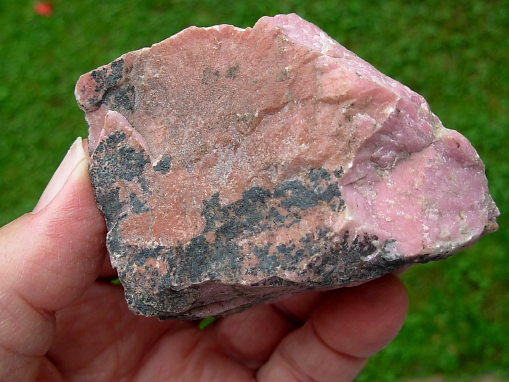 Rhodonite Rough 7 from Canada - Image 4